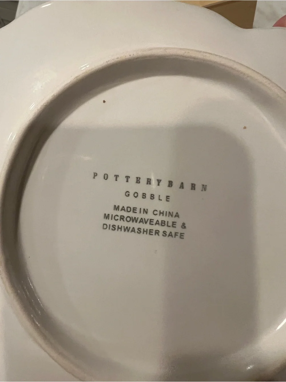 Pottery Barn 4 Dessert plates